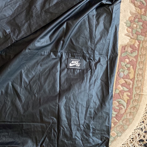 Mens Nike, windbreaker - Picture 9 of 9